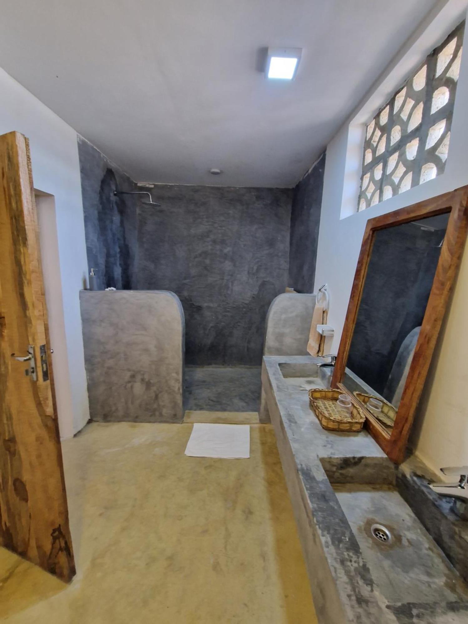 Hotell Uroa Zanzibar Vera By Moonshine Dikoni