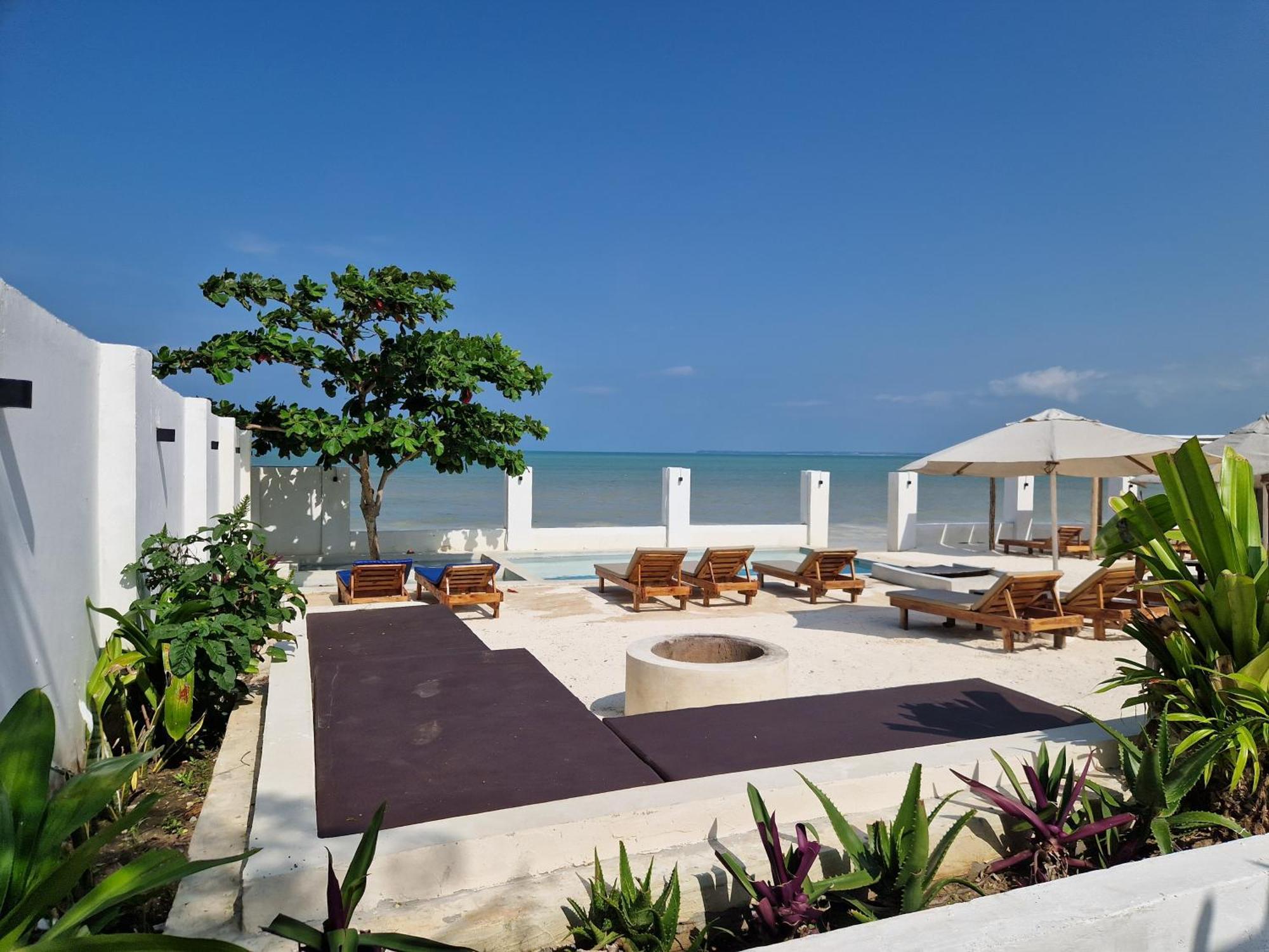Uroa Zanzibar Vera By Moonshine Hotell 3*